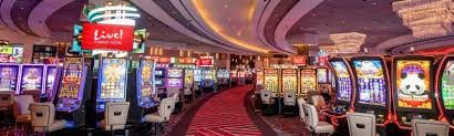 Dashboard permainan live casino dengan dealer sungguhan dan tabel multipemain